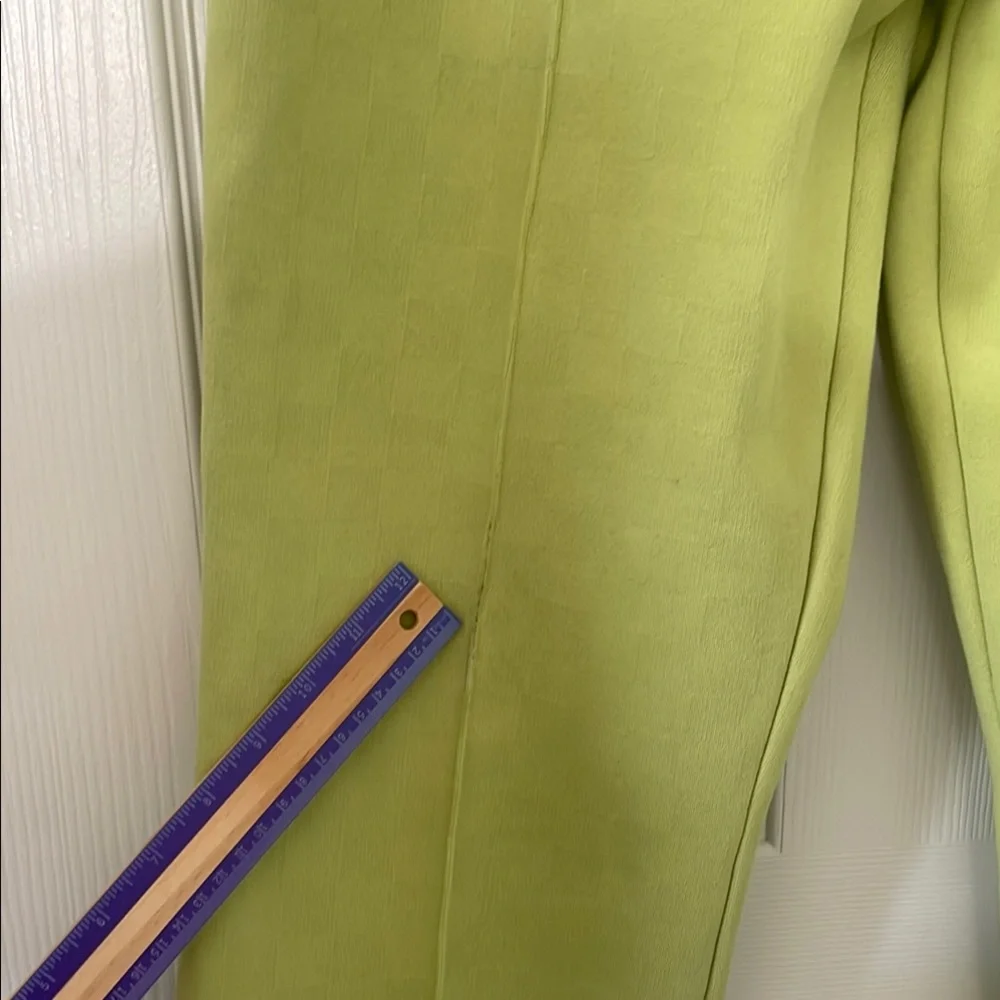 HIGH SPORT Women's Exclusive Kick Cotton-blend Cropped Pants In Lime Green XL - Picture 4 of 13
